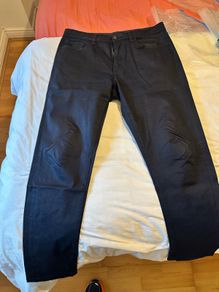 UNIQLO navy skinny jeans Size M #denim