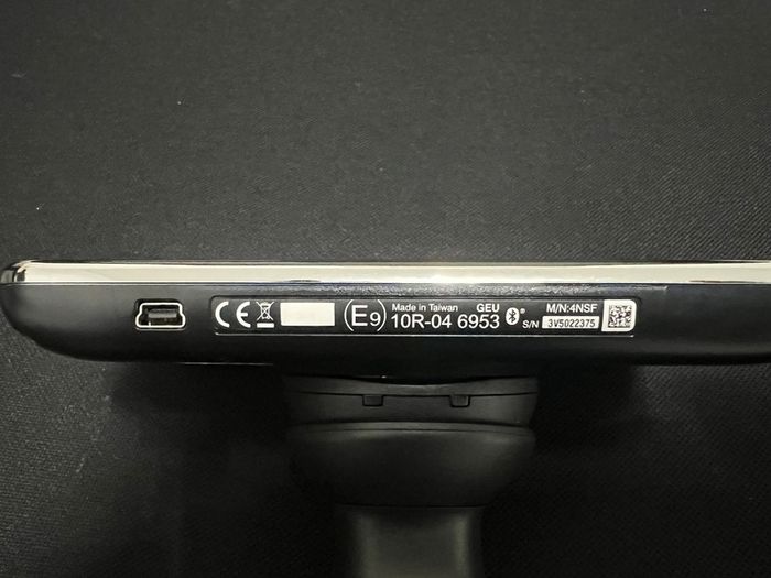 Garmin Navigon for Skoda Citigo/VW UP/ Seat Mii with Cradle