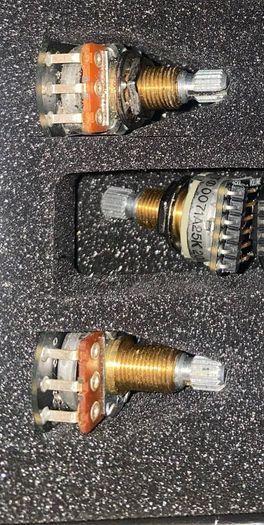 Emg 25k Volume Pot SOLDERLESS volume replacement potentiometer brand new