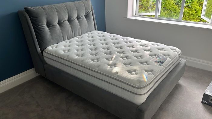 Double bed frame