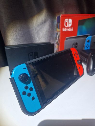 Nintendo Switch V2 (Improved Battery) Bundle + 256GB SD Card & Extras