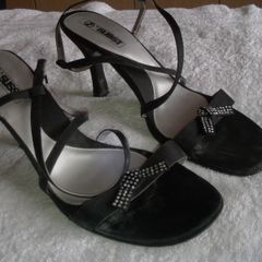 ladies sandals