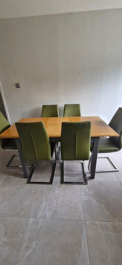 table and chairs
