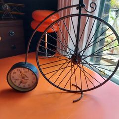 Vintage Iron Art Bicycle Clock