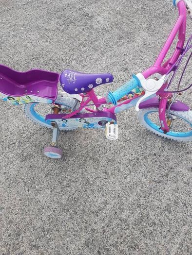 Girls bike