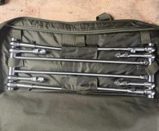 carp fishing 3 rod set up