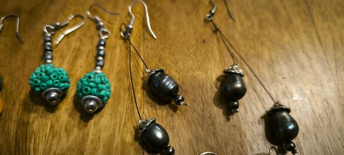 Earrings X 8
