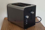 Logik 2-Slice Toaster | Tested, Clean &amp; Working Perfectly
