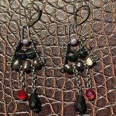 costume earrings