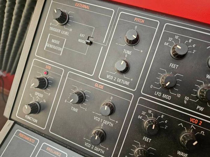 Yamaha CS15
