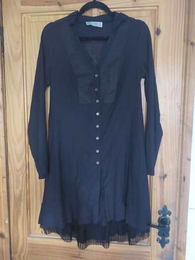 Deca label petticoat style top (free postage)