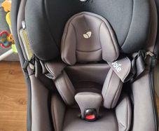 Joie 360 carseat
