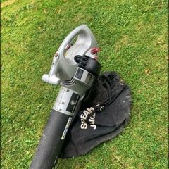 Petrol Leaf Blower