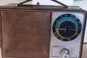 SALE Vintage radio