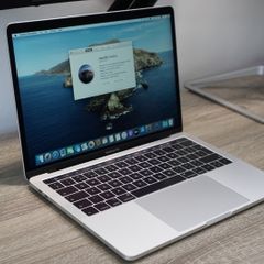 Apple MacBook Pro 13" (2019) | i5 2.4GHz | 16GB RAM | 4x Thunderbolt