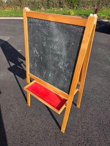 Kids easel
