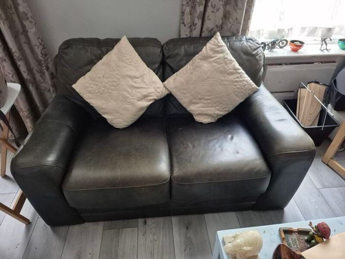 sofa 2 seater