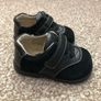 boys shoes Size US 4, UK 3.5, EU 20 Image 5