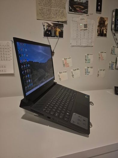 Gaming Laptop - Dell G15 RTX 4060 i7 13th gen