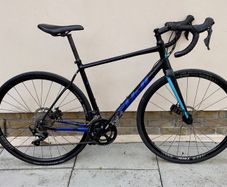 Fuji Sportif 1.3 Disc Road Bike - Shimano 105 - Size 54 - Excellent Condition
