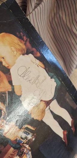 Alex "Hurricane" Higgins SIGNED 1-4-7 Vinyl (1982) - Near Mint Record