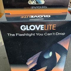 Glovelite -glove with flashlight