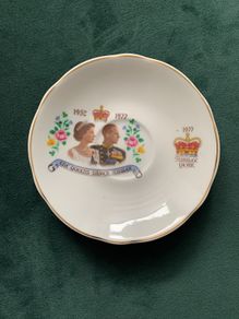 Queen Elizabeth silver jubilee saucer