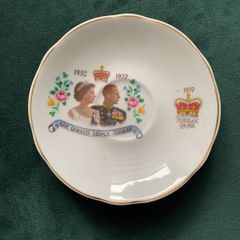 Queen Elizabeth silver jubilee saucer