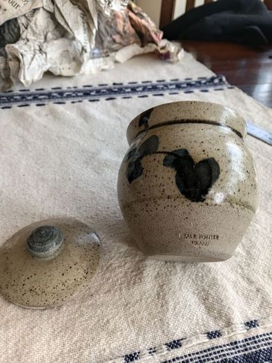 Geoffrey Healy pot