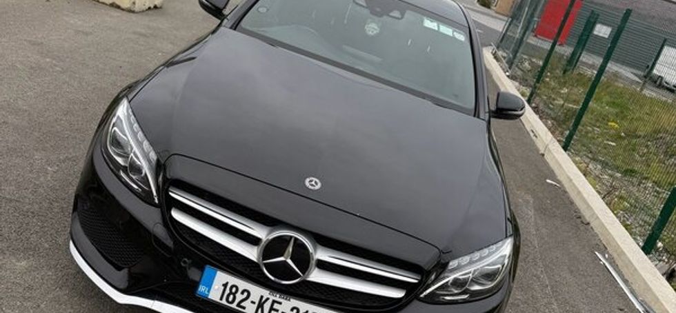 Mercedes Benz c220d automatic amg line premium