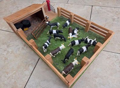 Toy model farm