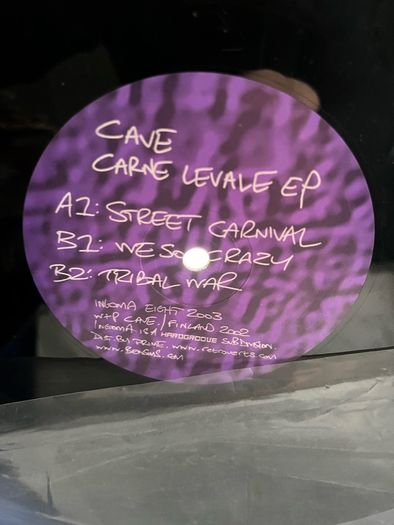 10e each Techno 12" vinyl