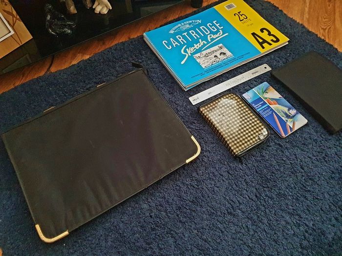 Large Art & Design Starter Bundle - Sketch Pads, Portfolios, Pencils, Markers & More