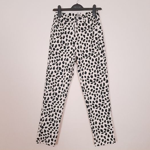 Lucy & Yak Cream Black Abstract Print Dana Mom Jeans W24R/6UK/34EU