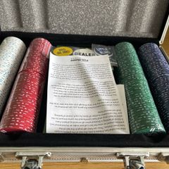 brand new poker set