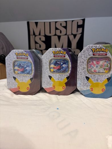 30thAnniversary Tins