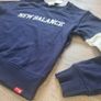 New Balance crew neck size small Image 3