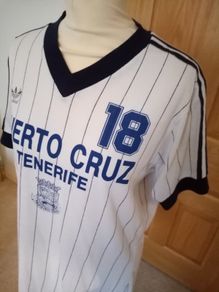 retro football jerseys