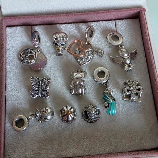 Pandora various charms available 18e each charm very good condition