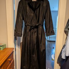 Nutshell brand rain coat