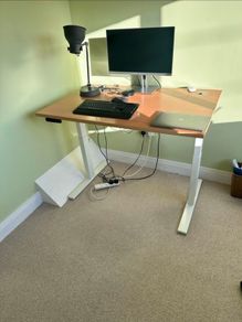 Adjustable Electric Office Desk - Excellent Condition