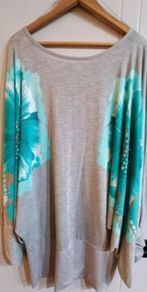 River Island longline top , size 18