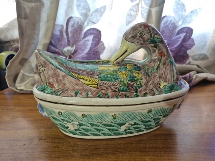 Antique Chinese Tureen Famille Verte Porcelain Duck
