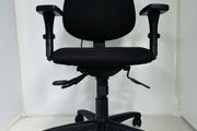 office chair Highest Grade (new cost 899 sterling )