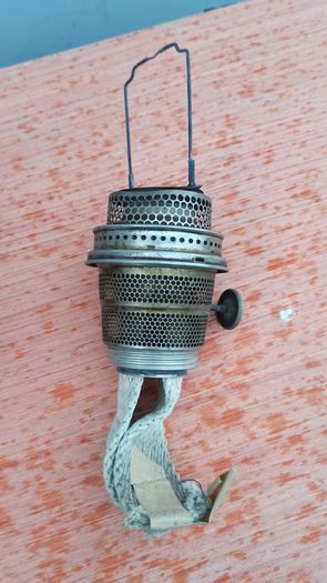 Silver plated Super Aladdin kerosene oil lamp