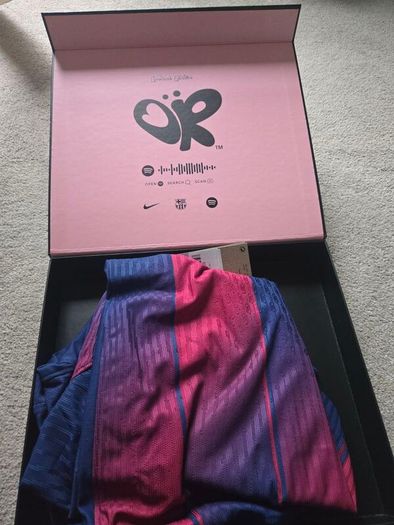 FC Barcelona Olivia Rodrigo 25/26 Players Edition Womens M 1495/1899 Limited