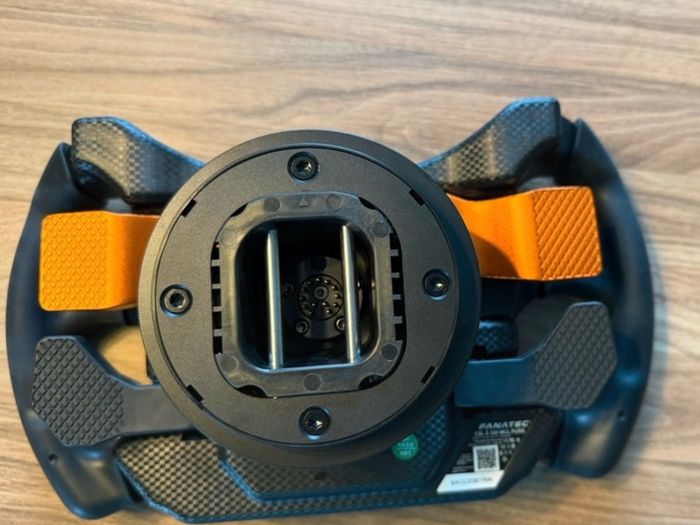 Fanatec McLaren GT3 V2