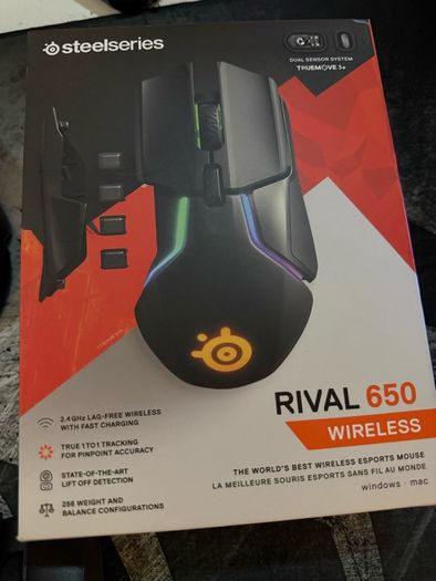 SteelSeries Rival 650 Wireless gaming mouse
