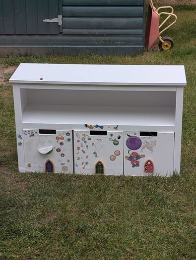 [FREE] storage unit