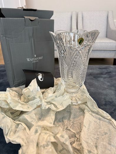 Waterford Crystal : Seahorse 10" vase